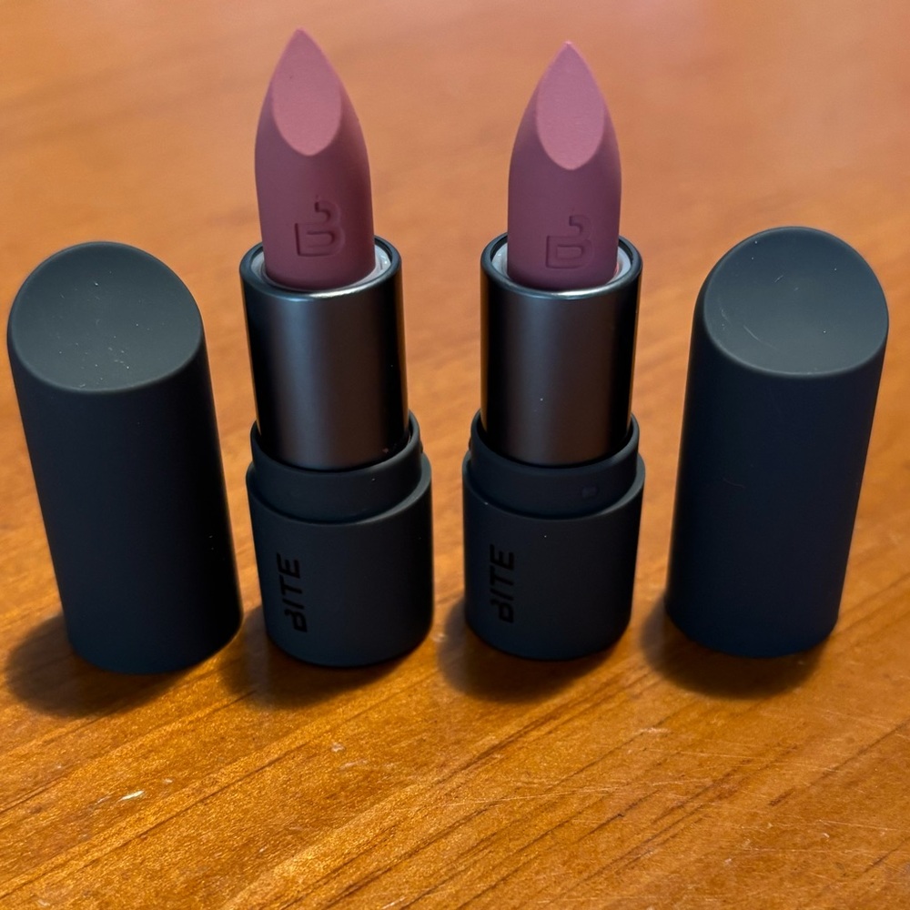 2 Bite Beauty Sugar Buns Lipsticks